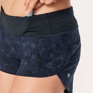 Lululemon 2.5” Speed Up Shorts